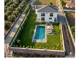 BURHANİYE BÖREZLİ 800M2 GENİŞ BAHÇELİ BUTİK OTEL - HUZUREVİ