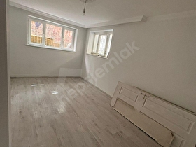 BALABANDAN YAPILI SALON BAĞIMSIZ SATILIK 2+1 BAHÇE KATI DAİRE