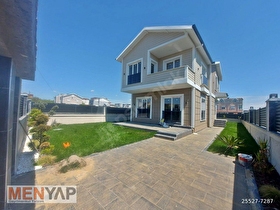Menyaptan Yeniçiftlikte Tam Müstakil 300 M2 3+1 yazlık villa