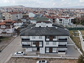 ARISOY EMLAKTAN 20 TEMMUZ MAHALLESİNDE 2+1 EŞYALI SATILIK DAİRE