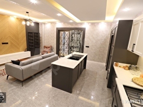 GÜLEMDEN YENİŞAFAKTA HAVUZLU K.OTOPARKLI ULTRA LÜKS 4+1 DAİRE