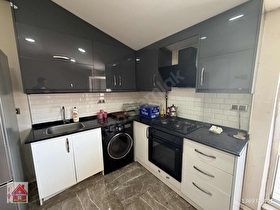 KAYALIK CADDESİNDE FIRSAT TEK TAPU ÇİFT APART