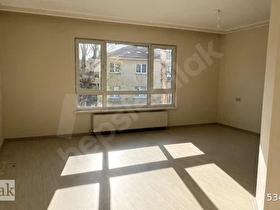 SOKULLU CADDE 3+1 KATTA ÖN CEPHE BAĞIMSIZ SALON