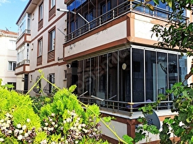 PLAJ MERKEZ DE CAM BALKONLU KOMBİ PETEKLİ ÖN CEPHE 1+1 FIRSATI..