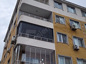 HATAY İSKENDERUN İSMET İNÖNÜ MAHALLESİ ASANSÖRLÜ BAKIMLI SATILIK 2+1 AMERİKAN MUTFAKLI DAİRE