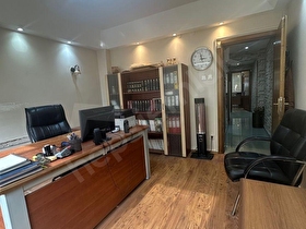 KADIKÖY OSMANAĞADA MERKEZİ KONUMDA SATILIK 1+1 OFİS & BÜRO VE DÜKKAN