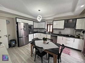 SINIRSIZ KREDİLİ  GERÇEK 170 M2 3+1 SATIŞTA