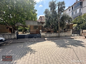 MEHMET AKİF MAH.596 m2 ARSA İÇERİSİNDE SATILIK MÜSTAKİL EV
