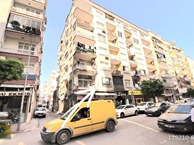 MESUDİYEDE 5 YOL IŞIKLARDA 1. KATTA OTOPARKLI ASANSÖRLÜ CADDE CEPHELİ 3+1 SATILIK OFİS