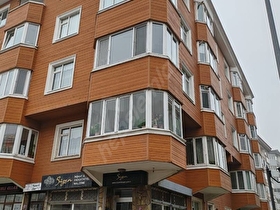 Paşakonakta Aile Sitesinde Zeminde daire