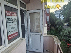 SATILIK DAİRE ARA KAT KURTULUŞTA TOPRAK EMLAKTAN