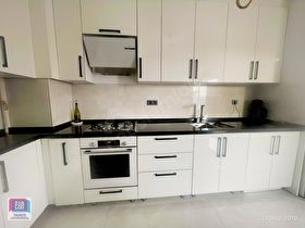 Kardelen Mahallesinde Yapılı Ebeveyn Banyolu 3+1 Satılık Daire