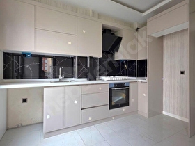 YÜKSEL ŞAHİNDEN HÜSAMETTİN ÇELEBİDE ARA KAT 2+1 SIFIR DAİRE