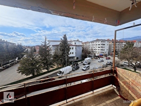 50.Yıl Okulu Karşısı Bandakçıoğlu Apt 3+1 Daire