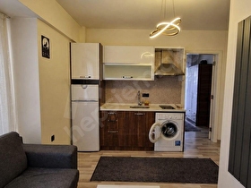 DENİZLİ ÇAMLIK, UÇAKLI OKUL YAKINI ARA KAT 10 YILLIK 1+1 SATILIK APART