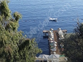 Sahibinden Bodrum/Türkbükü iskele-plajı havuzlu sitede  3+1  kiralıktır