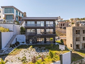 Milas Boğaziçinde Full Deniz Manzaralı Tam Müstakil  Villa