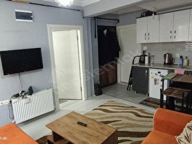 ÇANAKKALE MERKEZDE KÖŞDERE SAĞLIK OCAĞI YANI SATILIK EŞYALI 1+1 DAİRE