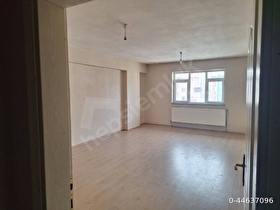 ÇARŞI MERKEZDE KİRALIK DOĞALGAZLI 3+1 DAİRE