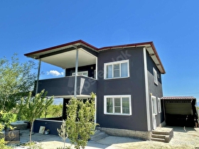Nazilli Sümer Mah Satilik 4.000 m2 İçınde 3+1 Müstakil Ev