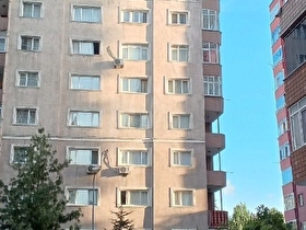 Satılık Boş Köşe 2+1  tadilatlı daire