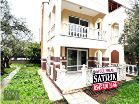 TEK YETKİLİ AYGÜLDEN BİR KAÇMAZ FIRSAT DAHA GÜREDE NEZİH SİTE İÇİ HAVUZLU TERASLI 3+1 SATILIK VİLLA