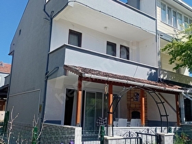 GELİBOLU BOLAYIR ERENLER SİTESİNDE SIFIR EŞYALI TRİPLEX YAZLIK
