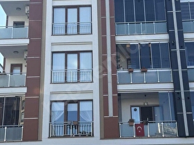 Büyükçekmece pınartepede lüks konumda satılık 3 + 1