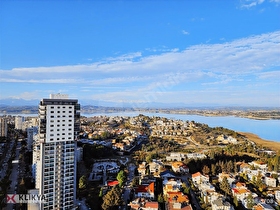 ESRA AKKAYADAN ŞEHRİN ZİRVESİNDE 4+1 ULTRA LÜKS SATILIK DAİRE