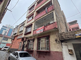 YAŞAM HASTANESİ YANINDA 4 KATLI SATILIK MÜSTAKİL DAİRELER