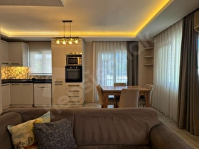 TURVİLLADAN KONYAALTI HURMADA SATILIK 2+1 EŞYALI DAİRE