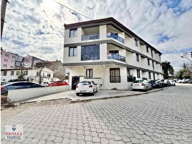 REMAX MODEL DEN DEVLET HASTANESİ YAKININDA 1+1 SATILIK APART