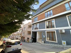 Cb Başrolden Üçevlerde 100 M² Ebeveyn Banyolu Satılık 2+1 DAİRE