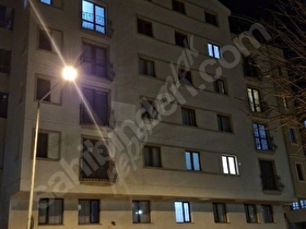 Sahibinden kiralık tavuklukta merkezi konumda 3+1 ara kat daire.