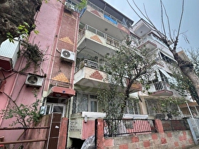 ÖDEMİŞ ATATÜRK MAHALLESİNDE SATILIK ZEMİN KAT DAİRE ;