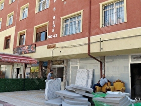 Arslan Emlaktan Işıklar mahallede satılık daire 3+1 165 metre Ara kat Asansörlü kat 1 dükkan üstü