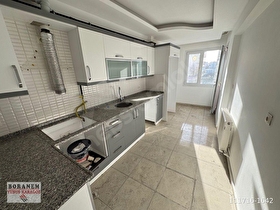 GAZİOSMANPAŞA CADDESİ ÜSTÜNDE 3+1 İÇİ FULL YAPİLİ SATİLİK DAİRE
