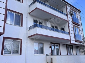 MUĞLA BAYIRDA SATILIK GENİŞ KULLANIŞLI 3+1 SATILIK DAİRE