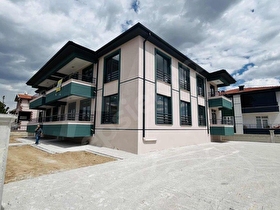 Alakovada Satılık Otoparklı 2+1 Müstakil Tadında Daire
