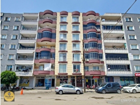 BAYKUŞ EMLAKTAN Kaçırılmayacak Fırsat! Merkezde Sıfır Ayarında Satılık Daire