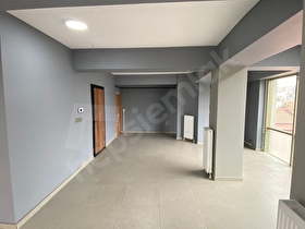 BARBAROS MAH. CADDE ÜZERİ 220M2 KİRALIK OFİS