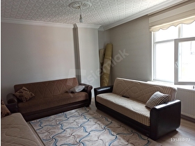 YAHYALI MERKEZ PTT CADDESİNDE EV KUR  ÜZERİNDE 2. KAT,  1+1 EŞYALI DAİRE SATILIKTIR.