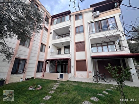KÜÇÜKKUYU MERKEZDE SİTE İÇİNDE 3+1 BAHÇE DUBLEX DAİRE SATILIK