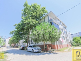 Bandırma İhsaniye'de Muradiye Cami Yakını Site İçi Satılık 2+1 Daire