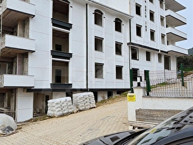 YALAVO ARMUTLU BAYIR MAHALLESİ 2+1 100m2 SIFIR DAİRE GİRİŞ KATI