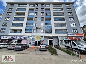 AK EMLAKTAN SALI PAZARINDA GENİŞ, KULLANIŞLI 2+1 SATILIK DAİRE