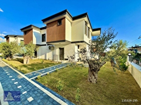 AVCIDAN MIHLIDA DENİZE 200 MT SIFIR VİLLALAR