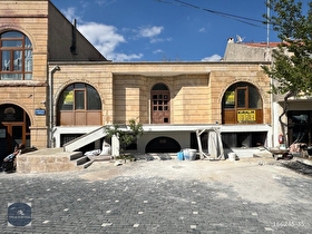 EMLAK KURUMSALDAN GÖREMEDE MERKEZİ KONUMDA KİRALIK DÜKKAN.