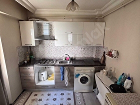 ABDURRAHMAN MAH SATILIK DAİRE ARA KAT 1+1 50 M2 EŞYALI ASANSÖRLÜ