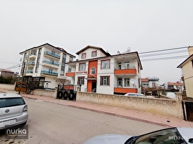 NURKA dan KARAMAN YOLUNDA SATILIK, 2+1, GENİŞ, BAHÇELİ DAİRE.